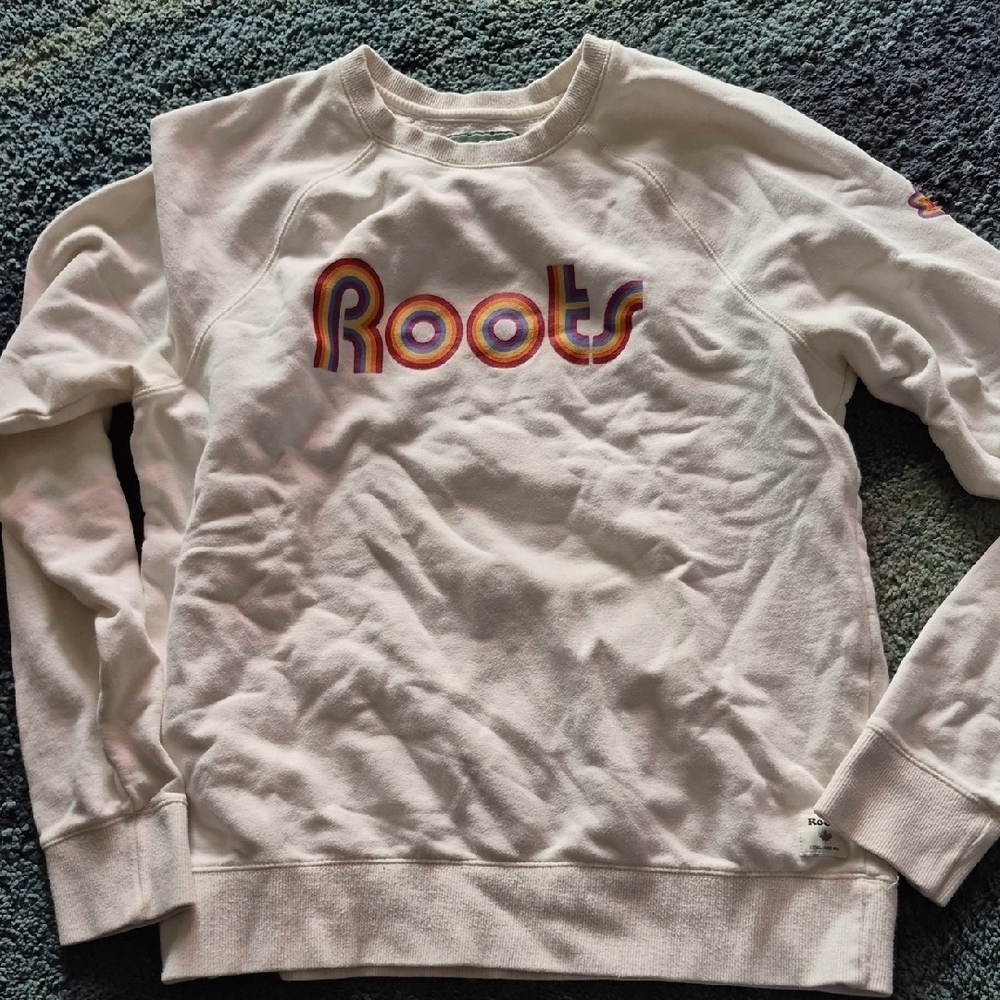 Roots Women's White Crew Neck Sweater..size L best For A M